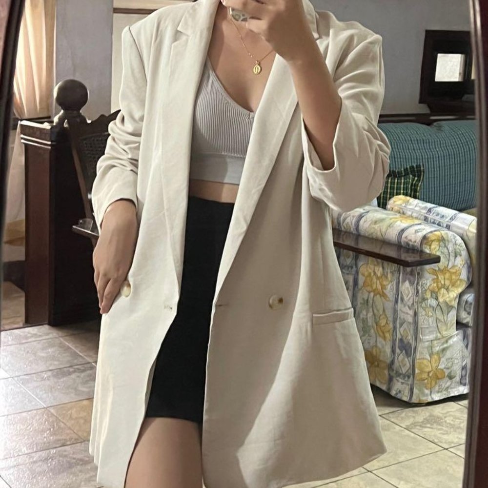 BRAND NEW H&M BLAZER, SIZE S